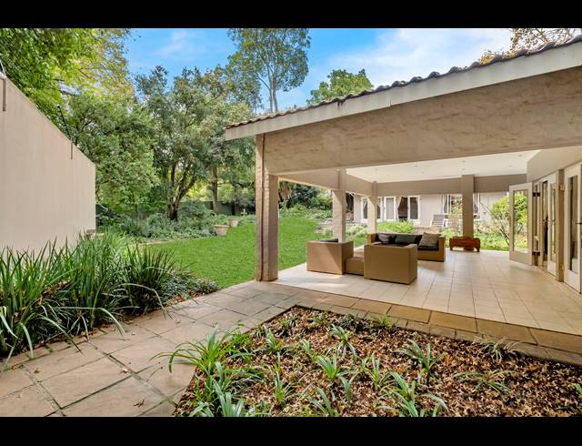 4 BEDROOM HOUSE FOR SALE IN HYDE PARK